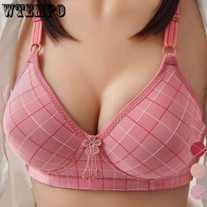 Bras Push Up BH för kvinnor Plus Size Bras underkläder trådlösa mjuka sömlösa brassiere stor kopp braltett bomull Bekväm underkläder P230417