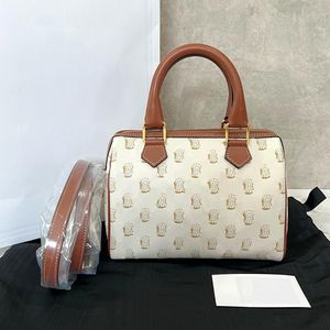 Triomphe canvas boston clutch påse celiny tote läder kvinnor mens messenger axel väskor lyx designer rese duffle påsar man handväska liten handväska kors kroppspåsar