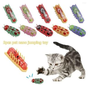 Cat Toys 1pc Pet Beetle Electric Bug Toy Автоматический флип -батарея, управляемая собачьи, интерактивная игра игра в