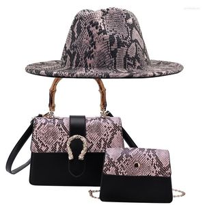 Basker fedora jazz cap hatt för kvinnor snakeskin damväska och tredelar set franska mode lyxiga fedoras breda grim 2023