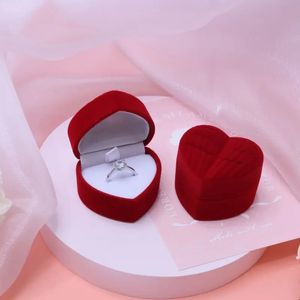 10PC Jewelry Boxes New heart-shaped velvet ring box used for suggested engagement wedding jewelry packaging display box red pink angel wing jewelry box 231118