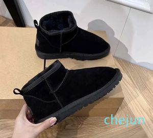 Botas femininas clássicas de camurça de lã quente para neve no inverno