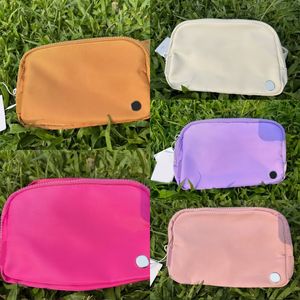 Correndo preto vagabundo saco homem luxo fanny packs designer cross body cintura saco portátil mulheres simples nylon moda feminina bolsa zíper cor sólida xb084