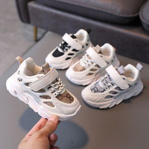 Sneakers Sneakers Fashion Wygodne na świeżym powieorze Halowe buty dla dzieci dla chłopców Białe trampki Buty dla dzieci 230417