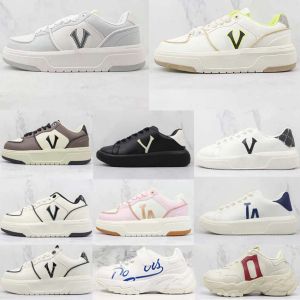 Designer Casual Shoes Low Men Women senior shoes Running Sports Shoe platform triple whote shadow 1 Spruce Aura Pale Ivory Washed Coral sports sneakers