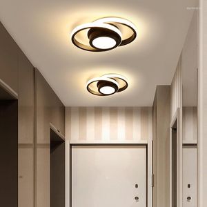 Lampadari Stile nordico Decorazione del soffitto personalizzata Lampadario Semplice e moderno Ristorante Lampada da balcone Camera da letto Luci LDE Illuminazione