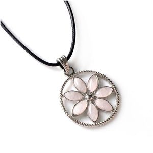 Healthy Necklaces 7 Petals Flower Pendant Ladies Color Rainbow Romantic Necklace Daily Clothes Wild Drop Delivery Jewelry Pendants Dh2Iq