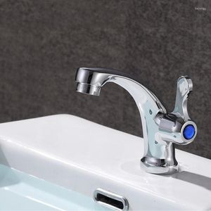 Bathroom Sink Faucets G1 / 2 Brass Single Cold Quick Open Basin Faucet Family El Balcony Art Tap