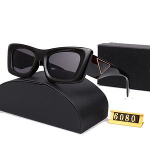 Square Solglasögon HD Nylon Lenses UV400 Anti-Radiation Street Fashion Beach Catwalk Lämplig för alla slitage Matchande stildesigner solglasögon unisex med låda