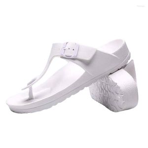 Slippers Summer Men Flip-flop Sandals Beach Outdoor Mold Rubber Men Flip-Flops