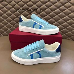 Streetwear Leder Mens S Brief bedruckt SF Stoff Cool Luxury Fashion Sneakers Trainer Schuh Männer Outdoor für TR -Designerschuhe VYW8 XA0A