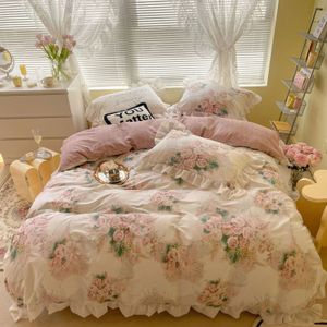 Set biancheria da letto Set quattro pezzi retrò francese INS Chiffon Lacs Letto Ragazza floreale in puro cotone quattro pezzi 231118