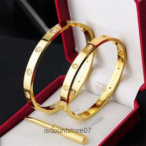 Designer Jewelry Classic Bangles Gold Bracelet for Women Men 316l Fashion Wristband Wedding Bangle Silver Rose Thanksgiving Day Mens Gift3GE8