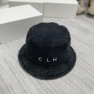 23 여자 버킷 디자이너 New Black Washed Flat Top Letters 여름 ​​해변 여행 태양 남성 패션 모자