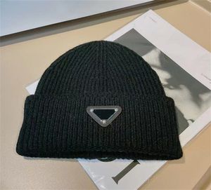 Beanie Designer Beanie Bonnet Cap Warm Knitted Hat Skull Caps Winter Unisex Cashmere Letters Casual Outdoor Beanies High Quality