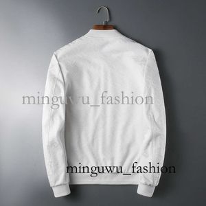 CPジャケットJacquard Spring Koreanバージョン野球ジャケット、サンドアップカラー、カジュアルでファッショナブルな若い男性の飛行120 825