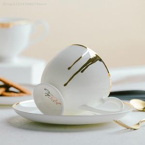 Cups Saucers White Luxury Tea Gold Rim Creative Nordic Style Coffee Cup Teapots Ceramic Mug Wedding Reusable Tazas Drinkware