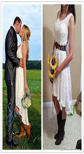 Mała biała sukienka Vintage High Low Low Beach Suknie ślubne Pełna koronkowa Vneck Bohemian Western Country Cowgirls Przyjęcie ślubne Gown5826573