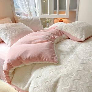 Bedding sets Thickened Rabbit Velvet Bed Four piece Household Double Winter Warm Milk Flannel Quilt Cover Bedspread Queen Set 231118