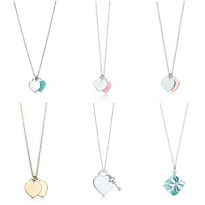 ISM S Sterling Sier Necklace 펜던트 목걸이 여성 쥬얼리 절묘한 장인 공식 공식 클래식 블루 하트 디자이너와 상자