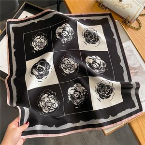 Sciarpe Stampa di moda Sciarpa per capelli per le donne Vera seta quadrata Fazzoletto da collo Avvolgere il polso Bandanda Cravatta femminile Foulard Echarpe