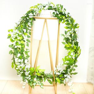 Flores decorativas 1.8m seda artificial artificial videira flor flor verde folhas de casamento parede pendurada em casa decoração de jardim