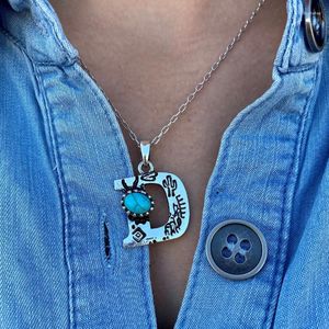 Collane con ciondolo COLLANA CON FASCINO INIZIALE OCCIDENTALE Stampa azteca Tiny Turquoise Rodeo Lettera Cowgirl Accessori Compleanno G