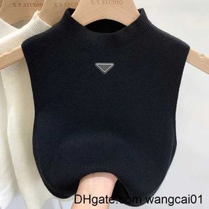 wangcai01 Women's Vests Designer vest sweater Women vests Sweaters spring fall loose tter round neck pullover knit waistcoats sevess vest top waistcoat jumper woman