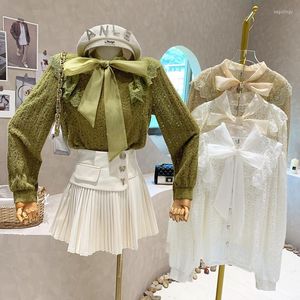 Bloups feminino Roupas 2023 Autumn Winter Bow Lace Camisa de manga comprida Up Ruffle Top