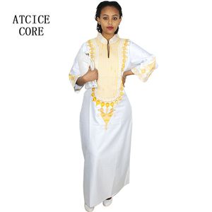 Vestido étnico vestido africano para mulher mateial mateial grande design de bordados longos sem cachecol 230419