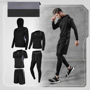 TRACKSUITS Fashionable Men's Sportswear Running Training Set Casual Men's Fitness kommer inte att piller bär shorts snabbtorkande tights Kortärmade femdelar