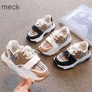 Sneakers dzieci retro trampki wiosna jesień nowa 2023boys dziewczynki Koreański kolor mody kontrast kraciasty na buty chłopców zapatos
