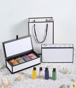 Parfüm-Set für Damen, 5 ml, 4-teiliges Anzugsspray als Geschenk, orientalische, blumige, fruchtige Noten, charmantes Design und schnelle Lieferung2704525