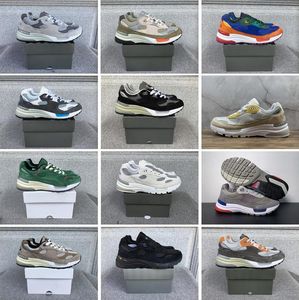 Designer Scarpe da corsa atletiche uomo donna 992 Grigio JJJJound WTAPS Cloud Steel Blu Nero Studio FY7 Crema Todd Snyder Mossy Green Triple Nero Tan Paperboy