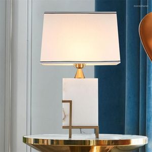 Bordslampor Ourfeng Modern Luxury Lamp White Marble Led Fabric Light Home Decorative Living Room Office Säng