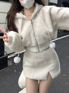 Vestido de duas peças branco coreia y2k saias terno mulheres harajuku elegante conjunto de duas peças feminino manga comprida com capuz sexy festa aberta garfo mini saia 231120