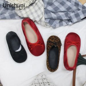 Primeiros caminhantes unishuni bebê meninas leopardo mary jane flats crianças não deslizamento mocassins rasos princesa macia seda ballet sapatos mocassim chinelo 231118