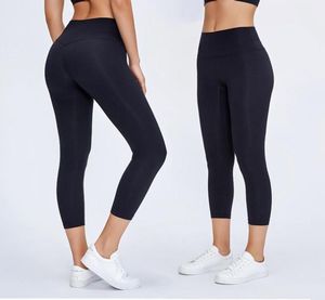 L2047 Kadın Yoga Taytlar Nake Hissing Capri Pants Highrise Kıyafet Hayır Tline Elastik Sıkı Düz ​​Renk Spor Pantolonları6740014