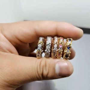 Ism anéis jóias t cruz anel titânio aço banhado a ouro cheio de diamante em forma de x moda casal par anéis masculino feminino