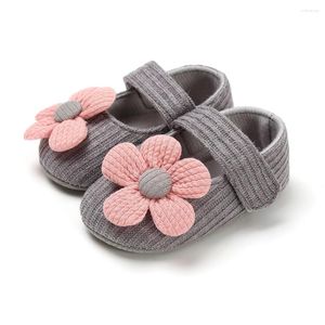 Första vandrare Fashion Baby Girls Cute Flower Non-Slip Cotton Toddler Floor Socks Walker Shoes For Born 0-18 Months