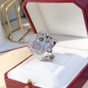 Pusthere Pierścień Big For Man Designer Leopard Głowa Babcia Emerald Diamond Jewelry Najwyższa liczba Klasyczna styl z pudełkiem 027