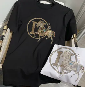 Kurzarm-Herren-T-Shirt Strass Gold Zim Horse Trendiges dünnes cooles Rundhals-T-Shirt aus mercerisierter Baumwolle mit halben Ärmeln