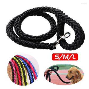 Hundhalsar Hållbart koppelväv Pet Lead Tactical för små medelstora stora stora hundar 1,2 m promenad Training Nylon Strong Rope Products Stuff