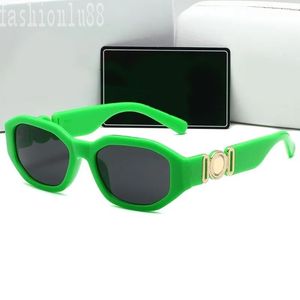 Occhiali da sole firmati per donna sfumature occhiali da sole da uomo moda di lusso tinta unita polarizzati gafas de sol party hiphop occhiali da uomo oversize chic E23