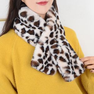 Scarves Korean Leopard Print Plush Scarf Winter Faux Fur Thicken Warm False Collar Zebra Pattern Cross Neck Guard Snood N37