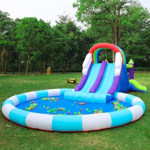 Play Fun Doppio scivolo gonfiabile Scivoli gonfiabili per bambini Giocattoli gonfiabili da salto Giochi all'aperto Divertimento Arcobaleno Doppi scivoli Scivolo del parco acquatico del castello con piscina nel cortile