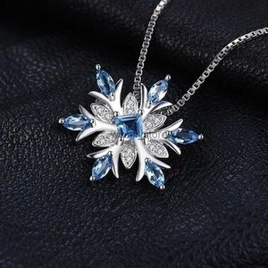 Pendant Necklaces Exquisite Fashionable Income Blue Snowe Jewelry Lady Necklace Santa Snowe Lucky Guardian Pendant Halloween AuspiciousL231120