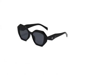 Retro schwarze quadratische Sonnenbrille Männer Modemarke Sonnenbrille Frau polarisierende Brillen Antireflex-PC-Vollrahmen-Schutzbrille im europäischen Stil Strand-Sonnenbrille