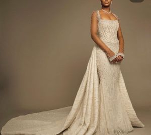 절묘한 인어 웨딩 드레스 긴 슬리브 바토 아플리케 스팽글 스팽글 3D 레이스 진주 구슬로 된 바닥 길이 다이아몬드 분리 가능한 기차 신부 가운 맞춤형.