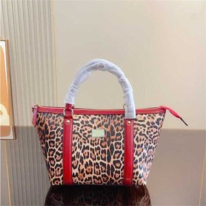 Designer tygväska totes väskor kvinnor leopard tryck designers handväska kvinnor mode klassiska stora kapacitet lady purses handväskor aftonväskor